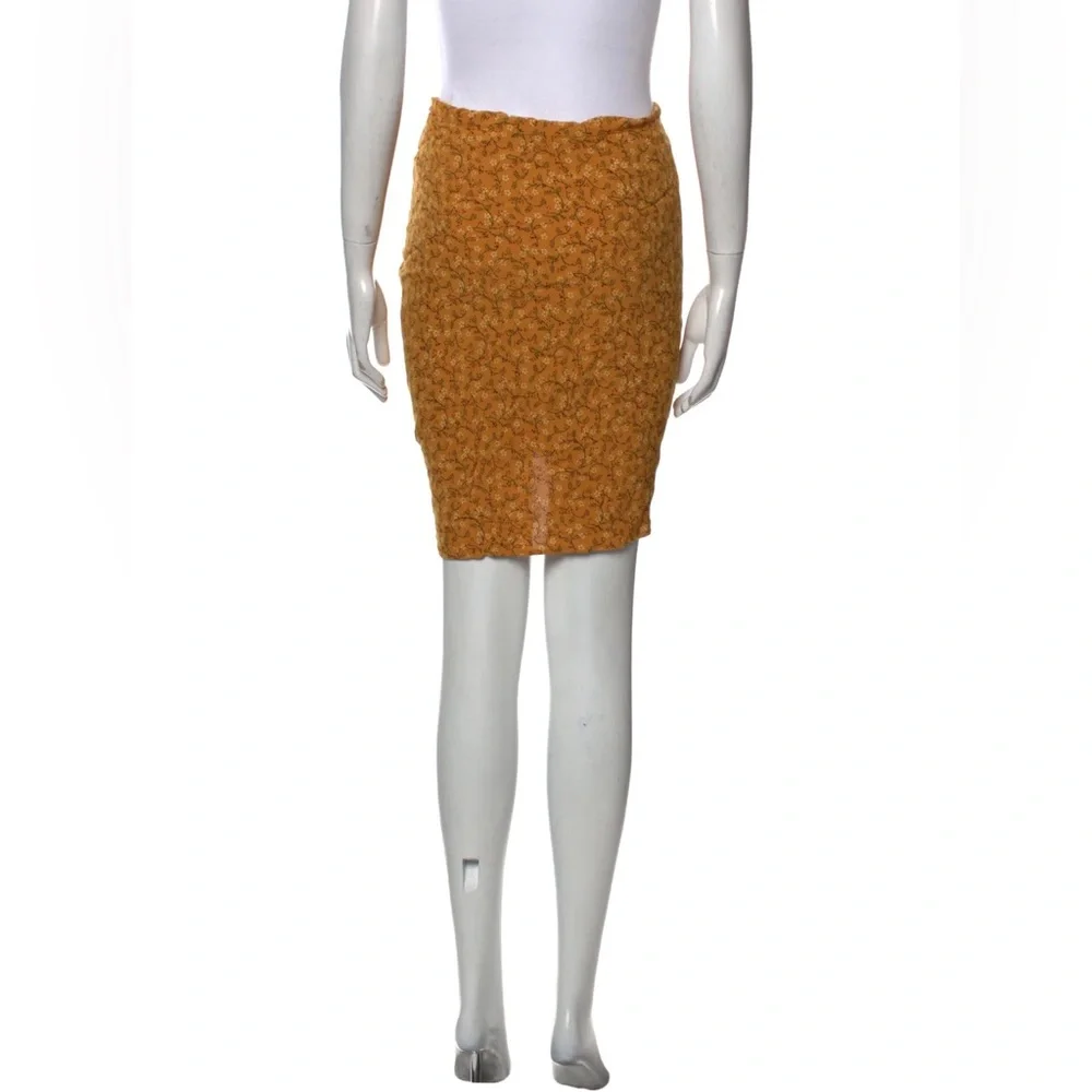 Veronica Beard Size 4 Spencer Mustard Yellow Ditsy Floral Ruched Mini Skirt - Picture 4 of 12